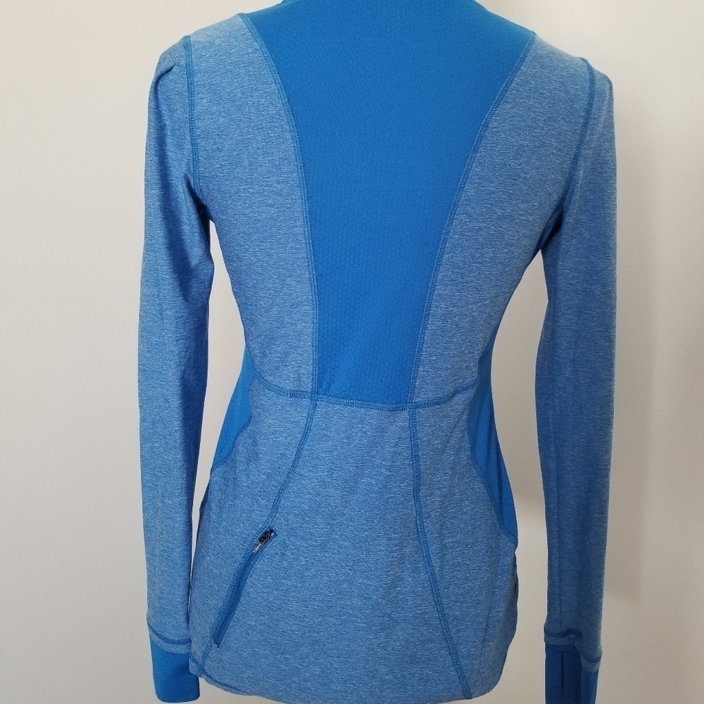 🎄 C9 Champion Athletic Shirt - Picture 4 of 5